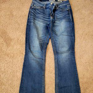 Daytrip bootcut jeans, mid rise, size 28 Long